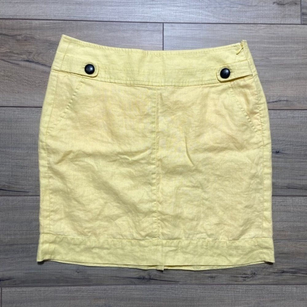 Banana Republic Factory Lined 100% Linen Mini Skirt Size 4 Yellow Button Accents